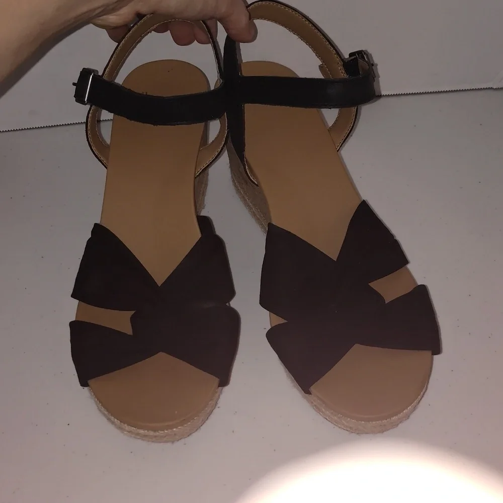 UGG Joslyn Espadrille Wedge Sandal | Black | Size 10